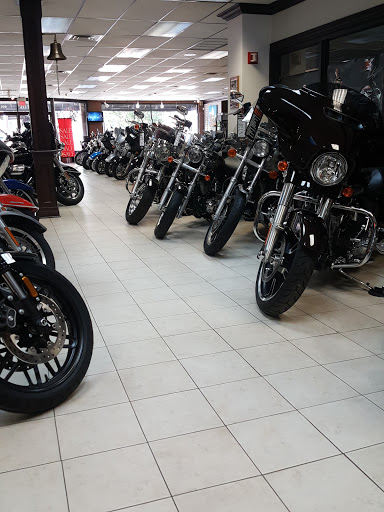 Harley-Davidson Dealer «A.D. Farrow Co. Harley-Davidson (Downtown)», reviews and photos, 491 W Broad St, Columbus, OH 43215, USA
