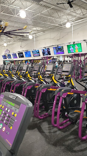 Gym «Planet Fitness - Houston (Highway 6), TX», reviews and photos, 14485 Bellaire Blvd, Houston, TX 77080, USA