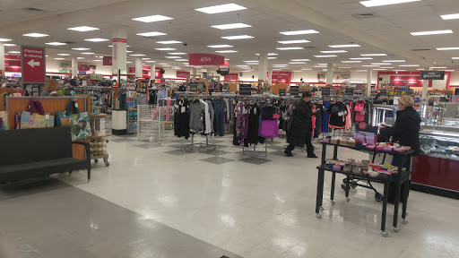 Department Store «T.J. Maxx», reviews and photos, 3 Merchants Row, Rutland, VT 05701, USA