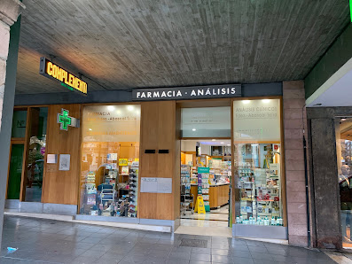 Farmacia Blanca Berrazueta Fernández-Abascal Pl. Mayor, 6, BAJO, 39300 Torrelavega, Cantabria, España