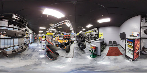 Truck Accessories Store «4 Wheel Parts - Fresno», reviews and photos, 4326 N Blackstone Ave, Fresno, CA 93726, USA