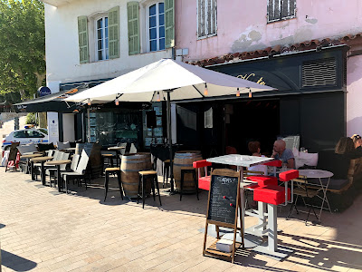 La Voute côté Bar à La Ciotat