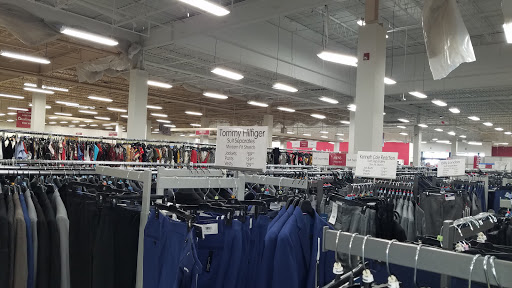 Shopping Mall «Middlesex Mall», reviews and photos, 6747 Hadley Rd, South Plainfield, NJ 07080, USA