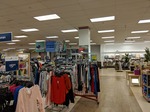 Shopping Mall «Hudson Mall», reviews and photos, 701 NJ-440, Jersey City, NJ 07304, USA