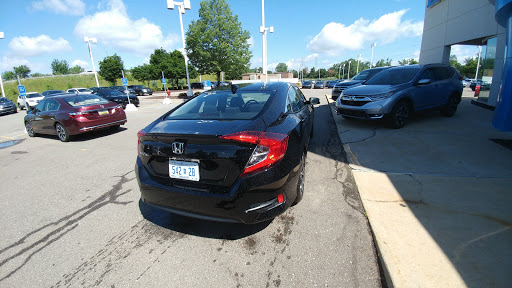 Used Car Dealer «Suburban Honda», reviews and photos, 25100 Haggerty Rd, Farmington Hills, MI 48335, USA