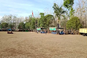 Lapangan Babadan Kesamben ꦭꦥꦔꦤ꧀ꦧꦧꦢꦤ꧀ꦏꦼꦱꦩ꧀ꦧꦺꦤ꧀ image