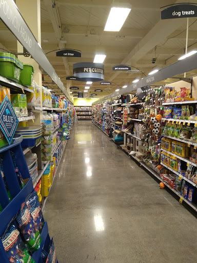Grocery Store «Fred Meyer», reviews and photos, 18325 Aurora Ave N, Seattle, WA 98133, USA
