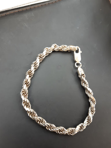 Jewelry Store «Koosh Jewelers», reviews and photos, 2790 Stirling Rd, Hollywood, FL 33020, USA