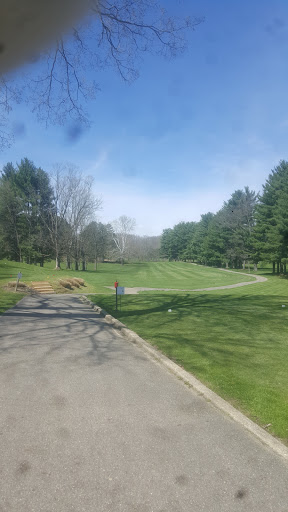 Golf Course «Hocking Hills Golf Club», reviews and photos, 14405 Country Club Ln, Logan, OH 43138, USA