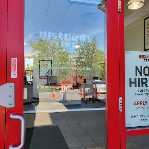 Tire Shop «Discount Tire Store - Apple Valley, MN», reviews and photos, 15102 Foliage Ave, Apple Valley, MN 55124, USA