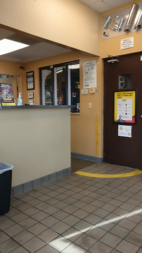 Auto Repair Shop «Meineke Car Care Center», reviews and photos, 5503 S University Dr, Davie, FL 33328, USA