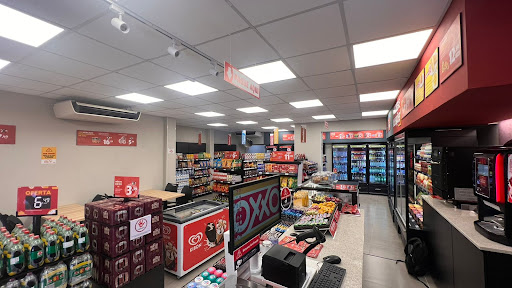 Logo da empresa - OXXO - XV Raia