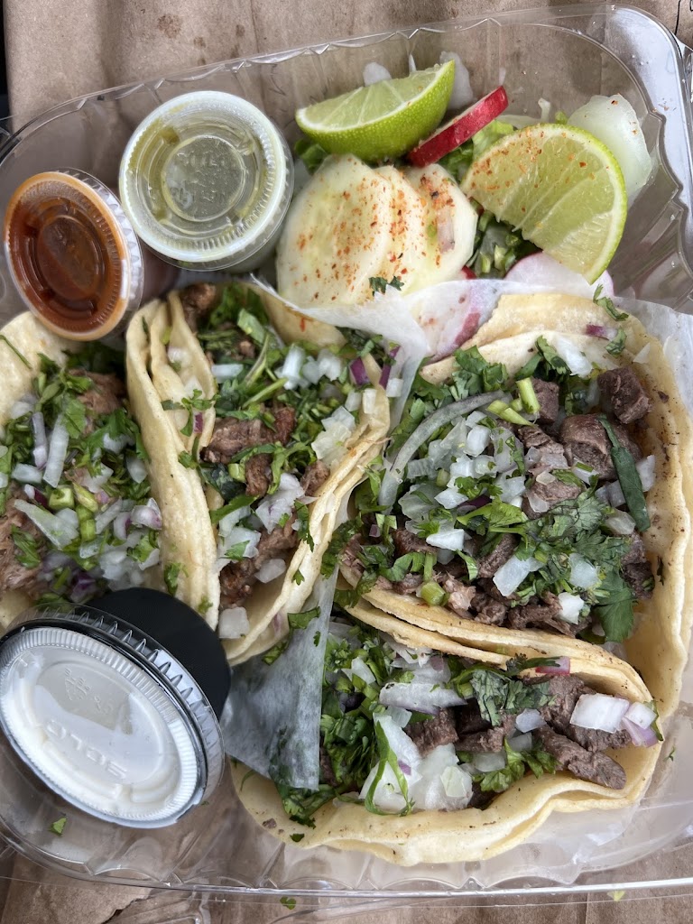 Pepe's Tacos 10928