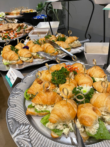 Restaurant «Glory House Catering Co», reviews and photos, 109 S Main St, Irving, TX 75060, USA