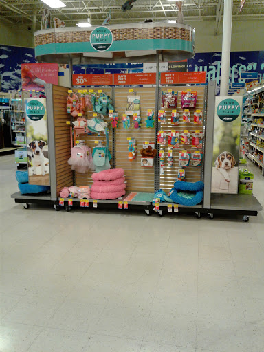 Pet Supply Store «PetSmart», reviews and photos, 4230 Pueblo Fwy, Pueblo, CO 81008, USA