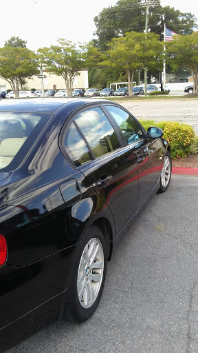 Used Car Dealer «Checkered Flag Auto Outlet», reviews and photos, 5055 Virginia Beach Blvd, Virginia Beach, VA 23462, USA