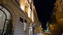 Extérieur du Restaurant Hôtel Vernet, Champs - Élysées à Paris - n°14