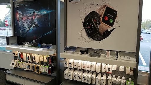 Cell Phone Store «AT&T», reviews and photos, 1332 N John Young Pkwy, Kissimmee, FL 34741, USA