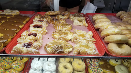 Bakery «Oxford Doughnut Shoppe», reviews and photos, 120 S Locust St, Oxford, OH 45056, USA