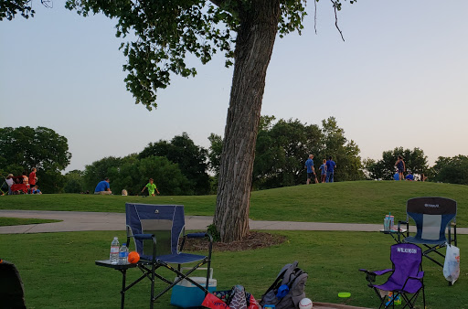 Public Golf Course «Landa Park Golf Course at Comal Springs», reviews and photos, 180 Golf Course Rd, New Braunfels, TX 78130, USA