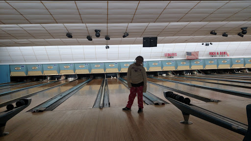Bowling Alley «Lucky Strike Lanes Inc», reviews and photos, 185 Stafford Rd, Mansfield Center, CT 06250, USA