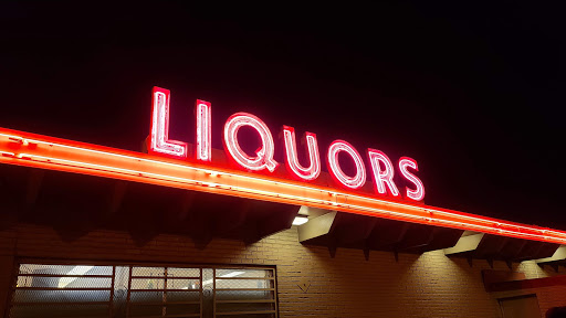 Liquor Store «31-W Liquor Store», reviews and photos, 435 N Main St, Goodlettsville, TN 37072, USA