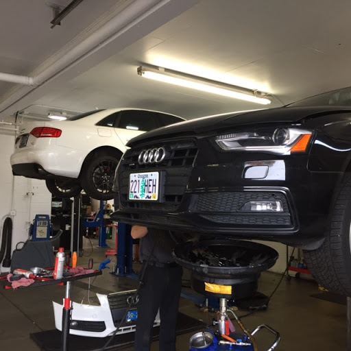 Auto Repair Shop «Matrix Integrated - Westside», reviews and photos, 12930 NW Cornell Rd, Portland, OR 97229, USA