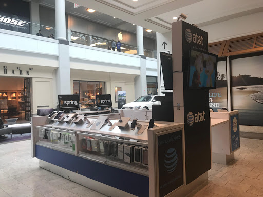 Cell Phone Store «AT&T Authorized Retailer», reviews and photos, 125 Westchester Ave, White Plains, NY 10604, USA