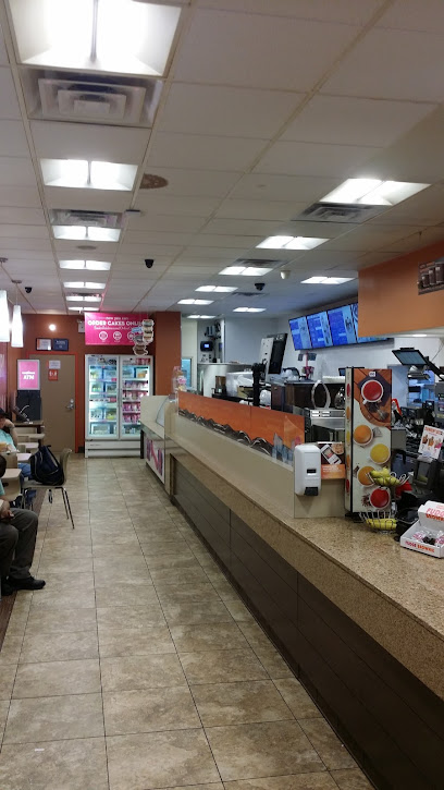Dunkin, - 8777 Parsons Blvd, Queens, NY 11432