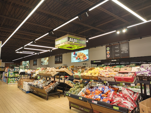 Supermarket «ALDI», reviews and photos, 1114 S Main St, West Bend, WI 53095, USA