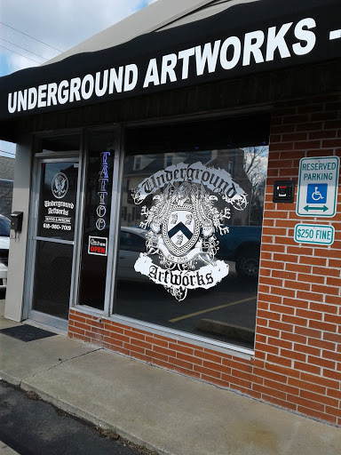 Tattoo Shop «Underground Artworks», reviews and photos, 1016 N Main St, Edwardsville, IL 62025, USA