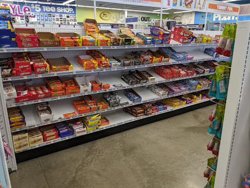 Variety Store «Five Below», reviews and photos, 4920 Hadley Center Dr, South Plainfield, NJ 07080, USA