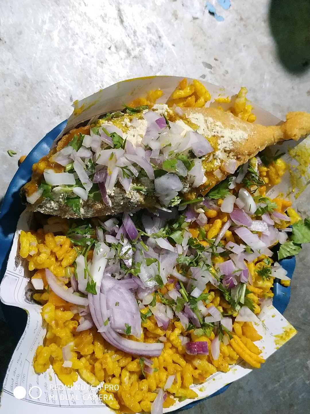 ದಾವಣಗೆರೆ ಮಸಾಲೆ ಮಂಡಕ್ಕಿ ಅಂಗಡಿ