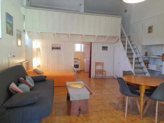 Chambres Lodge Gîte au Tournaires 07460 Berrias-et-Casteljau