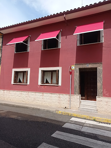 Toldo Servicio – (Barbastro)
