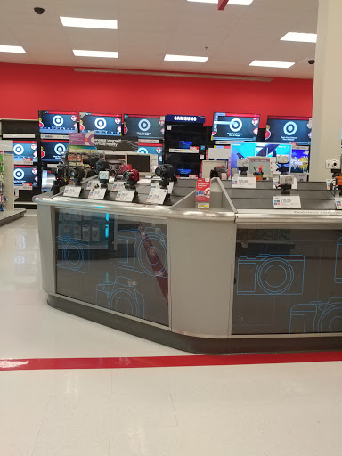 Department Store «Target», reviews and photos, 600 Chauvet Dr, Pittsburgh, PA 15275, USA