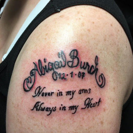 Explore flamingo tattoo ideas, creative tattoo ideas in Athens, available at SkinGraffiti Tattoo & Piercing