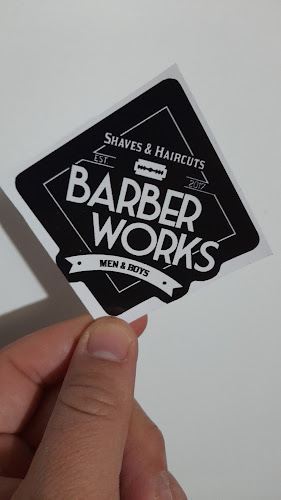 Barber Works - Barbería