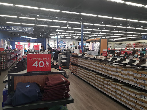 Shopping Mall «Las Americas Premium Outlets», reviews and photos, 4211 Camino De La Plaza, San Diego, CA 92173, USA