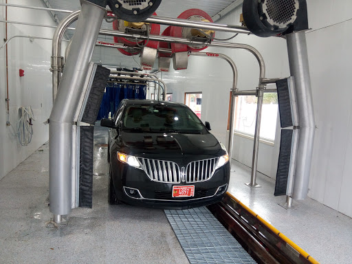 Car Detailing Service «Wheaton Car Wash & Detail», reviews and photos, 1520 E Roosevelt Rd, Wheaton, IL 60187, USA