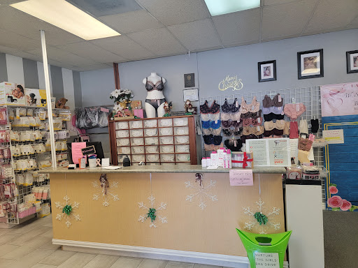 Lingerie Store «Lace by Louise», reviews and photos, 344 500 W #2, Bountiful, UT 84010, USA