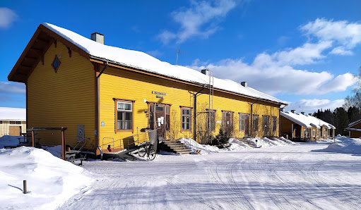 Iisalmen Päiväkeskus Pysäkki ry Pohjoinen Puistoraitti 1, 74100 Iisalmi, Suomi