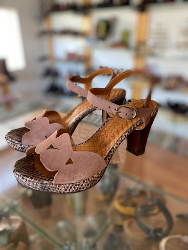 Shoe Store «Rainsong Shoes», reviews and photos, 117 Plaza St, Healdsburg, CA 95448, USA