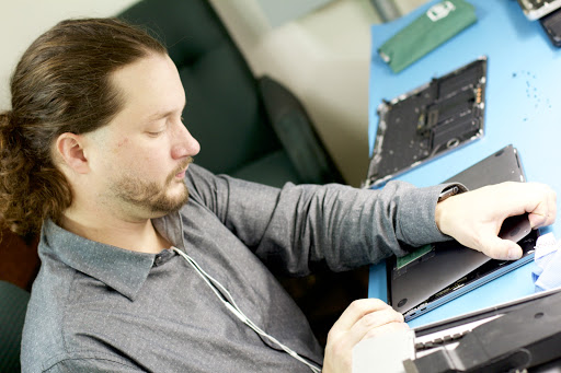 Apple & Mac Solutions image