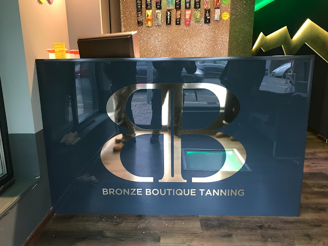 Comments and reviews of Bronze Boutique