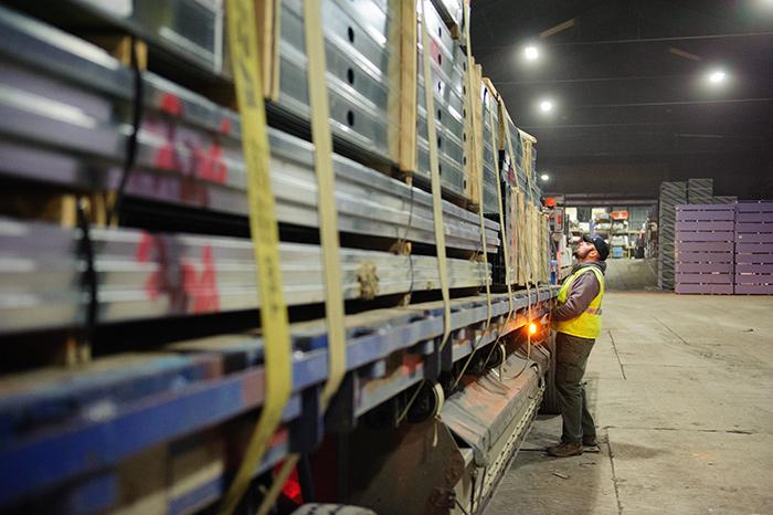 Colonial Materials Inc