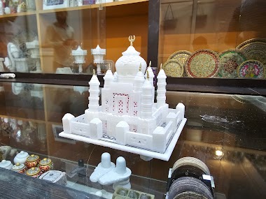 Taj Mahal Westgate Parking