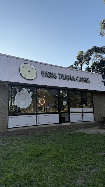Paris Diana Cakes