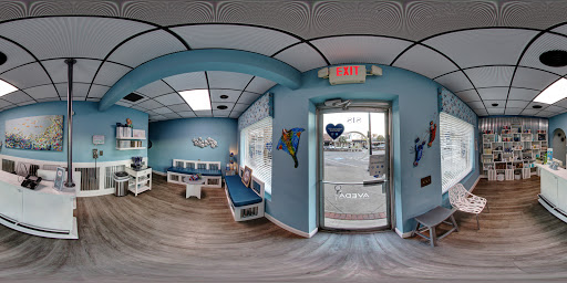 Beauty Salon «Oceans Edge Salon & Spa», reviews and photos, 818 Surfside Dr, Surfside Beach, SC 29575, USA