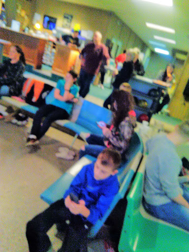 Bowling Alley «Iris Bowling Center & Splitz», reviews and photos, 300 S Iris St, Mt Pleasant, IA 52641, USA